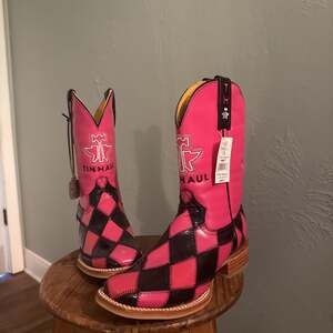 Tin Haul Gals size 7 leather pink and black diamond boots NEW with Tags
